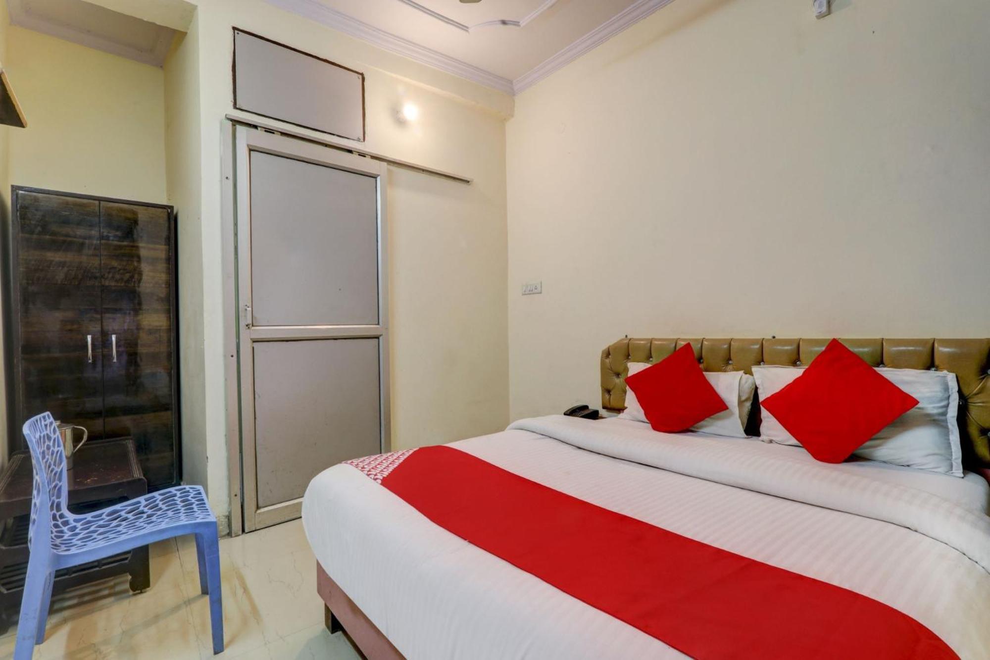 Hotel O Moon Palace Near Sahara Ganj Mall لاكناو المظهر الخارجي الصورة